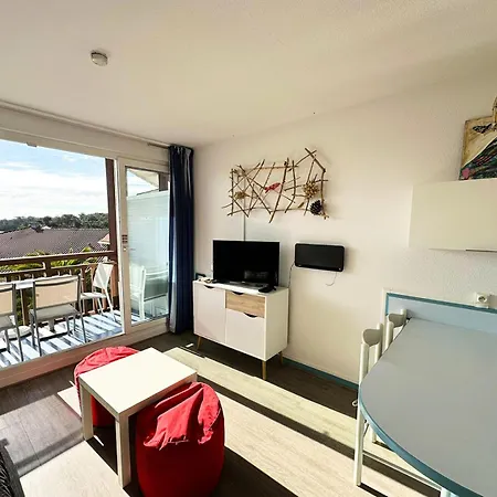 Le Boucanier - 2 Pieces Pour 6 Personnes Mae-7001 Aparthotel